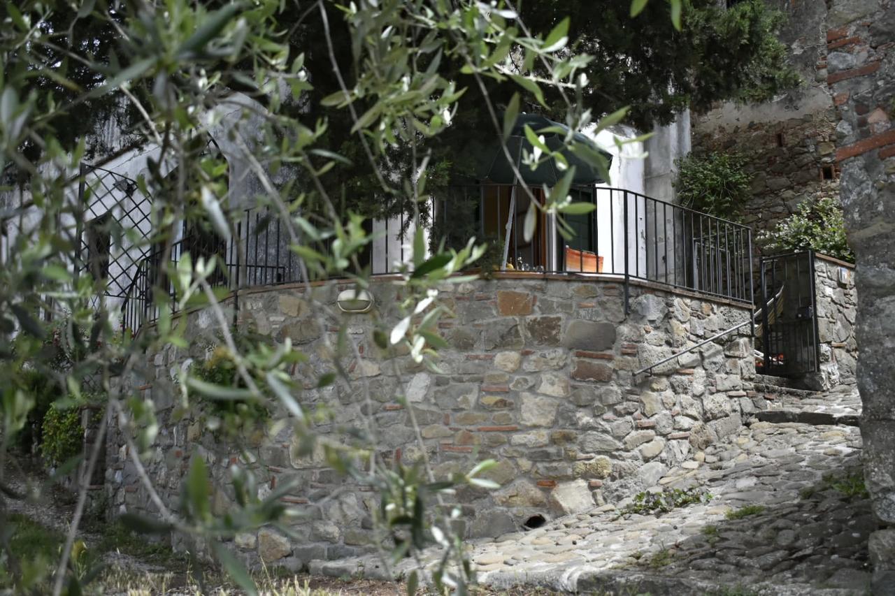 San Gennaro Castello Bed & Breakfast Bagian luar foto