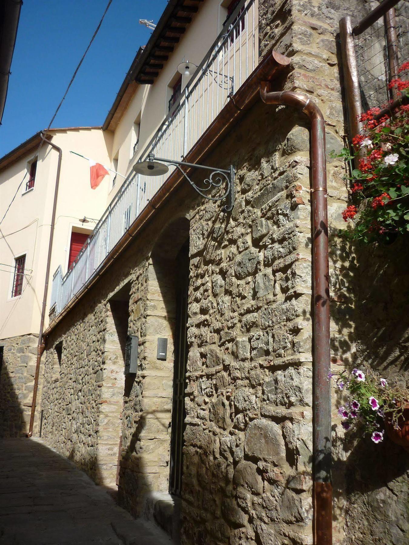 San Gennaro Castello Bed & Breakfast Bagian luar foto